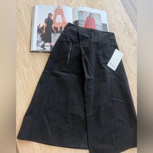 Lululemon Black A-Line Skirt